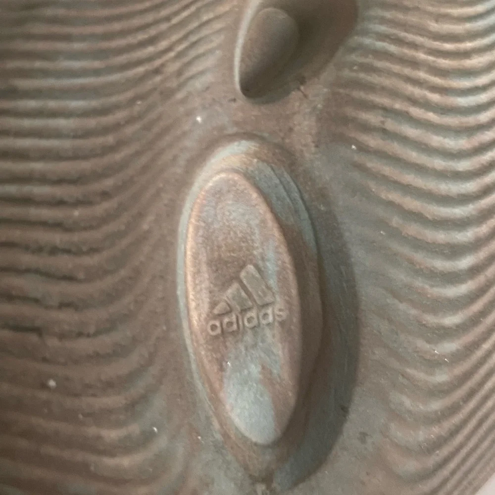 YZY Foam Runners - Picture 3 of 3